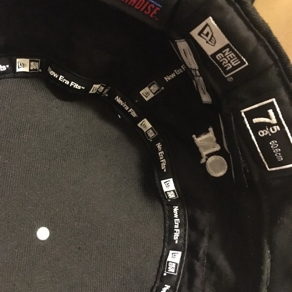 SUPREME x MLB x NEW ERA Pillbox Baseball Hat - Picture 6 of 6